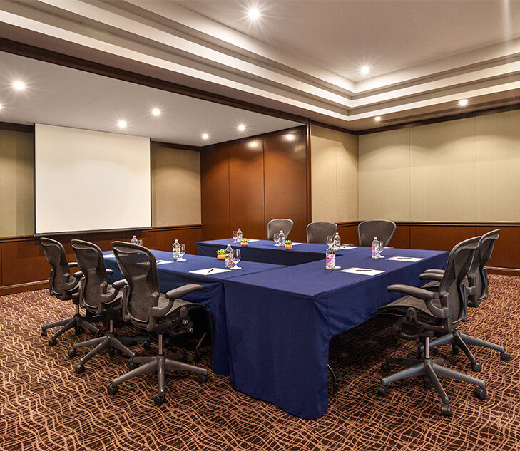 Veteran hotel discounts for FAMEX event spaces